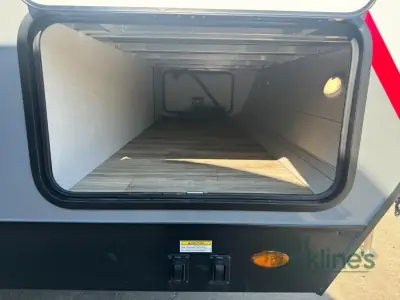 2027 Venture Stratus SR261VRB photo 4