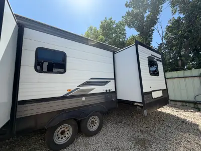 2023 Palomino PUMA 31FKRK photo 5