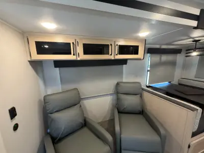 2023 Palomino PUMA 31FKRK photo 17