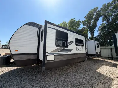 2023 Palomino PUMA 31FKRK photo 2