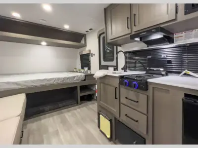 2026 Grand Design Transcend One 151BH photo 14