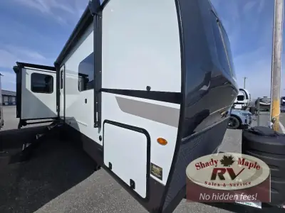 2026 Forest River Rockwood Ultra Lite 2906RL photo 7