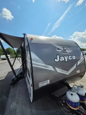 2027 Jayco Jay Flight 261BHS photo 5