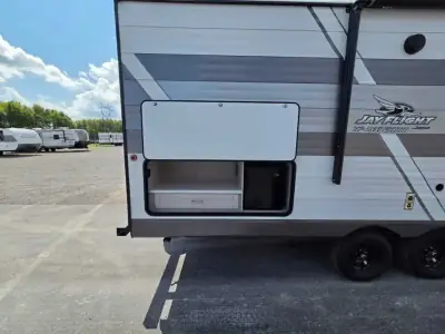 2027 Jayco Jay Flight 261BHS photo 11