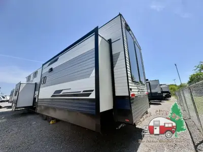 2026 Forest River Puma Vista 422LFT photo 7