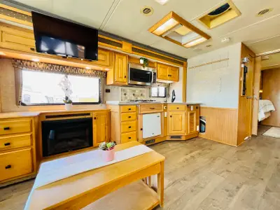 2007 Monaco Knight 40DFT photo 12