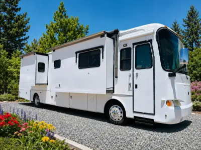 2007 Monaco Knight 40DFT