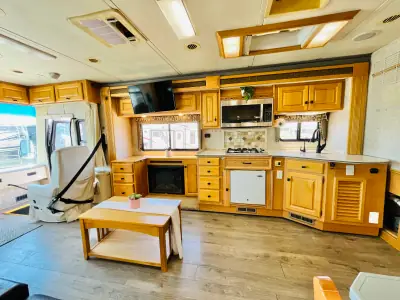 2007 Monaco Knight 40DFT photo 25