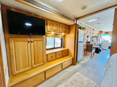 2007 Monaco Knight 40DFT photo 16