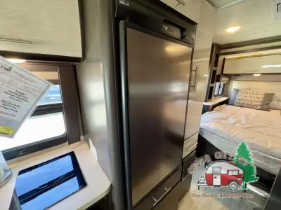 2018 Thor Motor Coach Compass 23TR photo 23