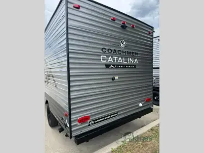 2027 Coachmen Catalina Summit Series 7 164BHX photo 4