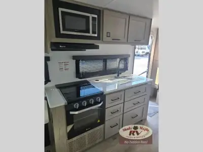2026 Forest River Rockwood Mini Lite 2205S photo 11