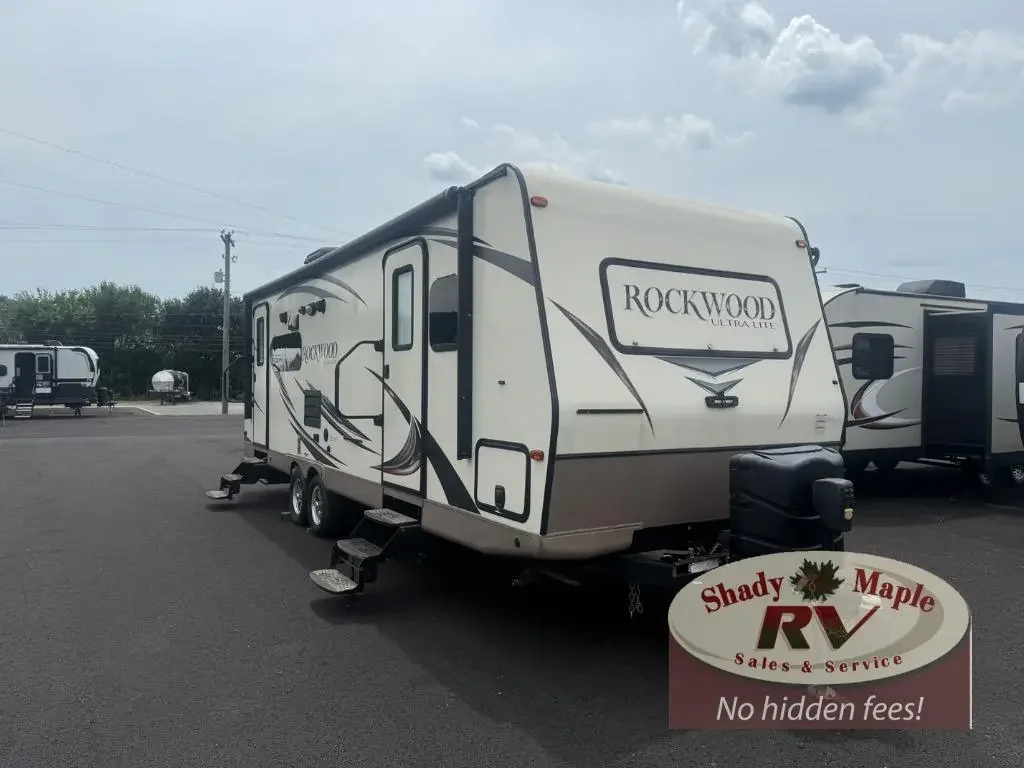 2015 Forest River Rockwood Ultra Lite 2604WS exterior