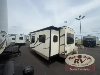 2015 Forest River Rockwood Ultra Lite 2604WS photo 5