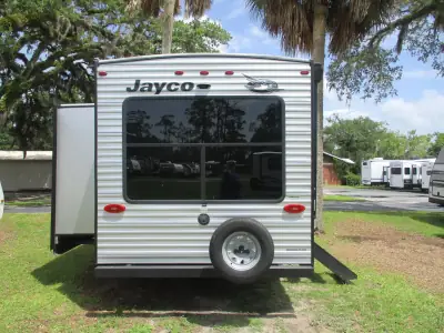 2020 Jayco Jay Flight SLX 8 265RLS photo 3