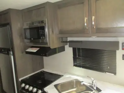 2020 Jayco Jay Flight SLX 8 265RLS photo 9