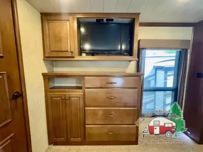 2016 Heartland Bighorn 3875FB photo 36