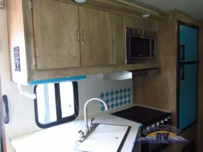 2021 Gulf Stream Vintage Cruiser 23MBS photo 7
