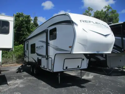 2025 Grand Design Reflection 100 Series 22RK