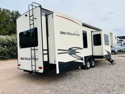 2021 Heartland BIG COUNTRY 3895FK photo 3