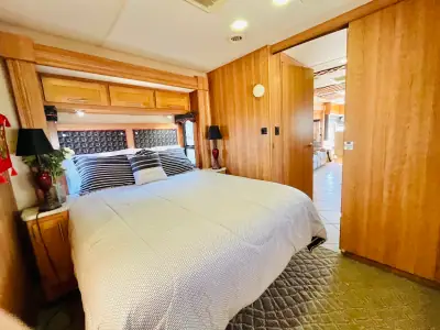 2011 Forest River BERKSHIRE 390RB photo 12