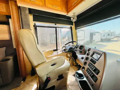 2011 Forest River BERKSHIRE 390RB photo 4