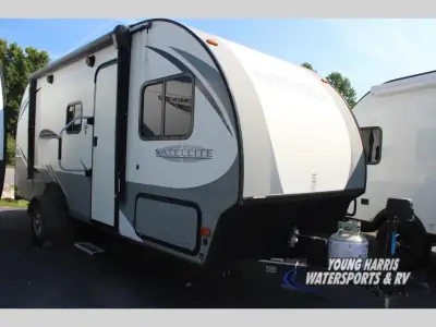 2018 Starcraft Satellite 18MK