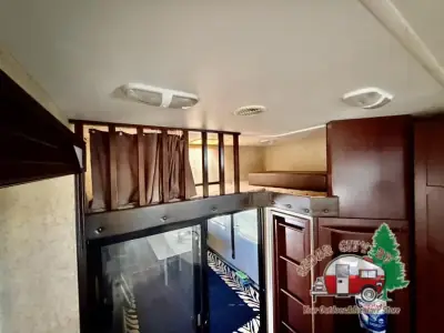 2013 Heartland Cyclone 3800 photo 32