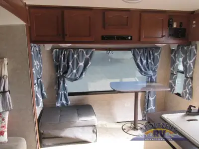 2010 Open Range Roamer RT281FLR photo 7