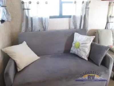 2010 Open Range Roamer RT281FLR photo 9