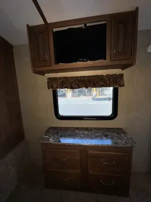 2017 Keystone LAREDO 330RL photo 41