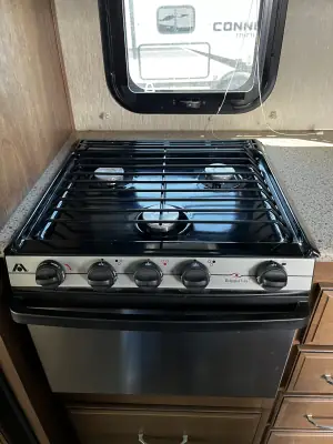 2017 Keystone LAREDO 330RL photo 22