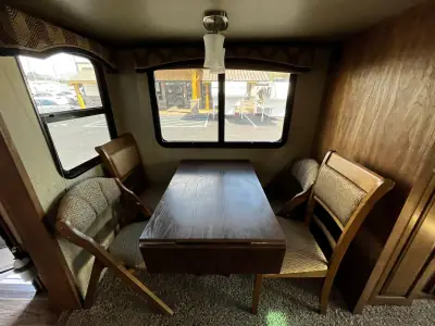 2017 Keystone LAREDO 330RL photo 20