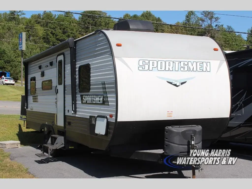 2022 K-Z Sportsmen SE 250THSE exterior