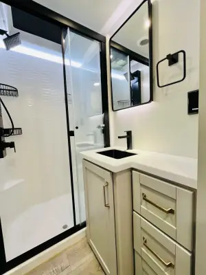 2025 Brinkley MODEL Z 3610 photo 18