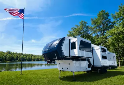 2025 Brinkley MODEL Z 3610