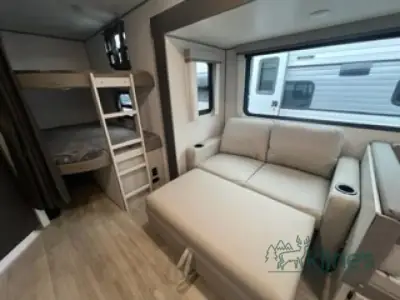 2027 Coachmen Catalina Legacy Edition 273DBHCK photo 18