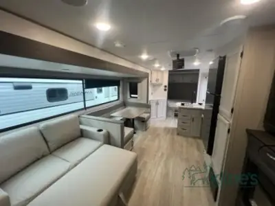 2027 Coachmen Catalina Legacy Edition 273DBHCK photo 21