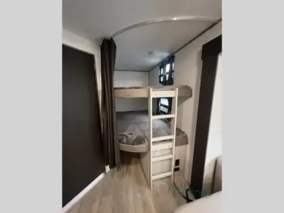 2027 Coachmen Catalina Legacy Edition 273DBHCK photo 19