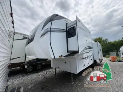 2022 Jayco Eagle 321RSTS photo 3