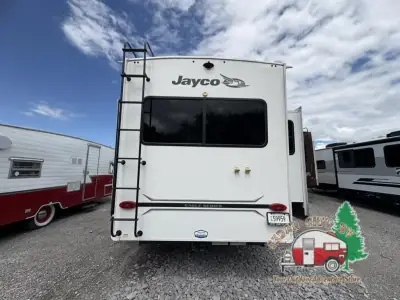 2022 Jayco Eagle 321RSTS photo 5