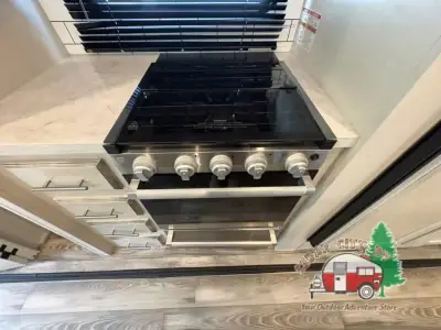 2022 Jayco Eagle 321RSTS photo 17