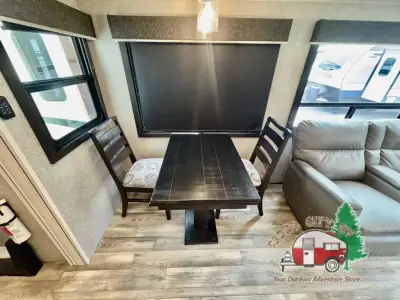 2022 Jayco Eagle 321RSTS photo 25