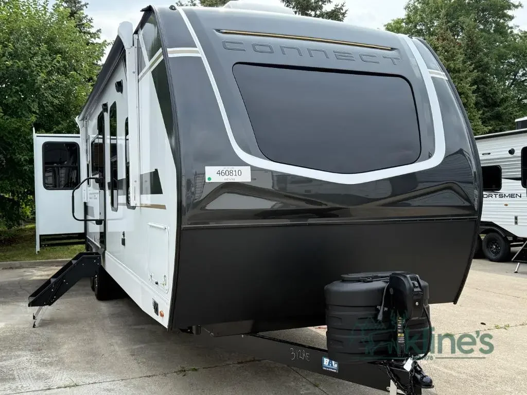 2027 K-Z Connect C312RE exterior
