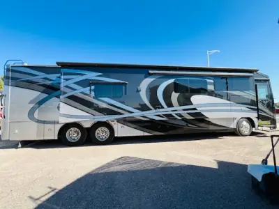 2017 Thor Motor Coach TUSCANY 45AT photo 6