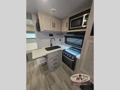 2023 Forest River Rockwood Mini Lite 2511S photo 12