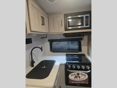 2023 Forest River Rockwood Mini Lite 2511S photo 14