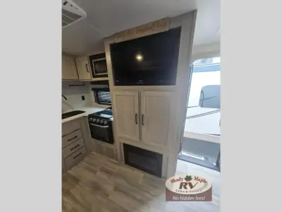 2023 Forest River Rockwood Mini Lite 2511S photo 11