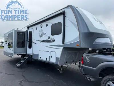 2018 Highland Ridge OPEN RANGE LIGHT LF319RLS