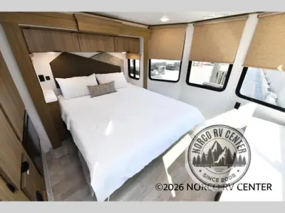 2025 Forest River Salem Grand Villa 44VIEW photo 13